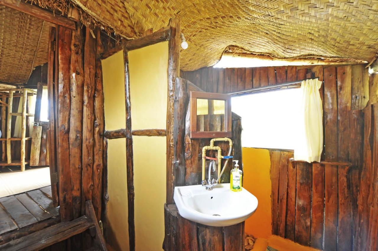 Bullbush River Camp Kihihi Dış mekan fotoğraf