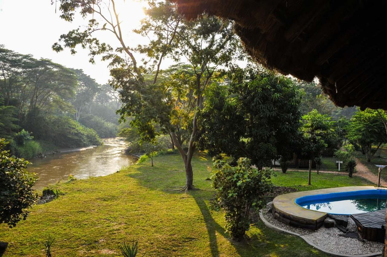 Bullbush River Camp Kihihi Dış mekan fotoğraf